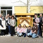 bergabe_Insektennis0d0a-thilfe_am_RSG_thumb