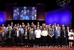 Saarstahl ehrte 240 Jubilare, davon 64 mit 25_Dienstjahren, 85 mit 35 Dienstjahren, 76 mit 45 Dienstjahren und 59 mit gar 50 Dienstjahren. 