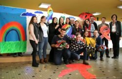 Kreative Aktion zum Welt Aidstag