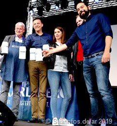 Das erste Glas wurde auf die Emmes gehoben