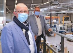 Dillinger Fabrik gelochte Bleche