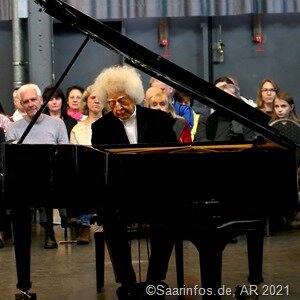 Prof. Robert Leonardy Konzert im Dillinger Lokschuppen 19.Mai 2019