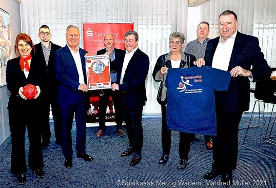 Vertragsverlängerung Kooperation SpkMW-Finanzgruppe-HSV Handball-SparkassenCup